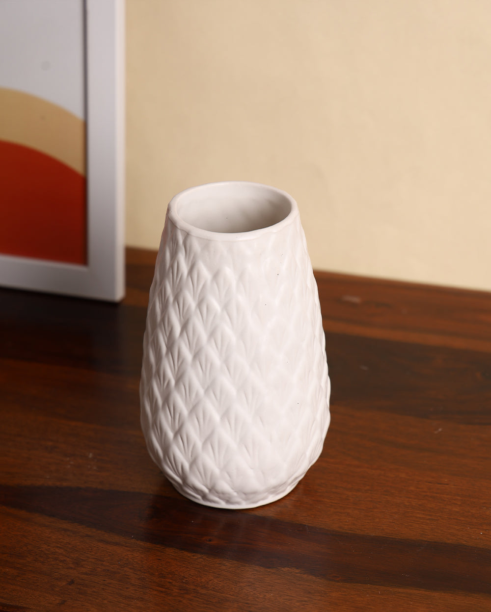 The shelly vase
