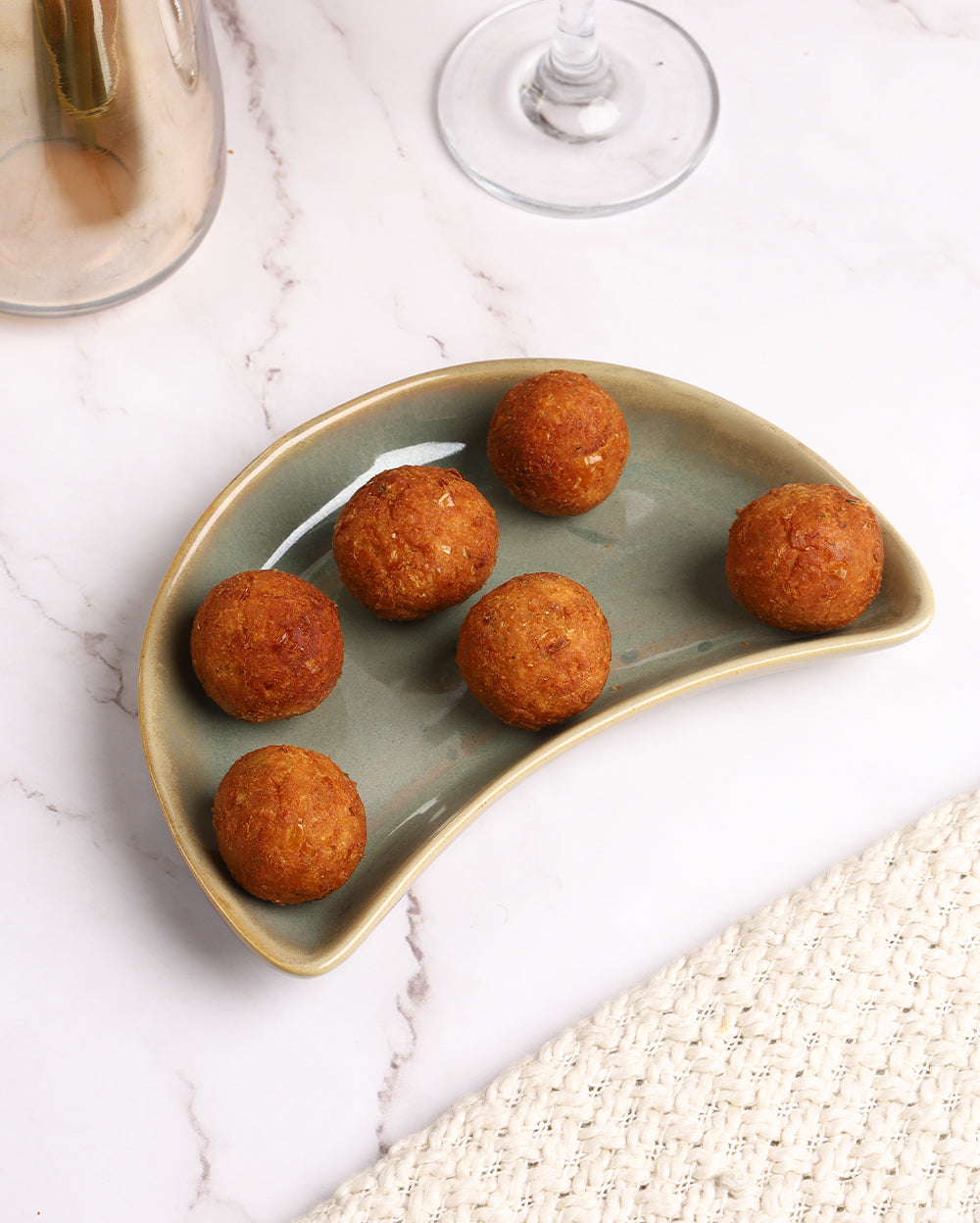 The half moon snack platter