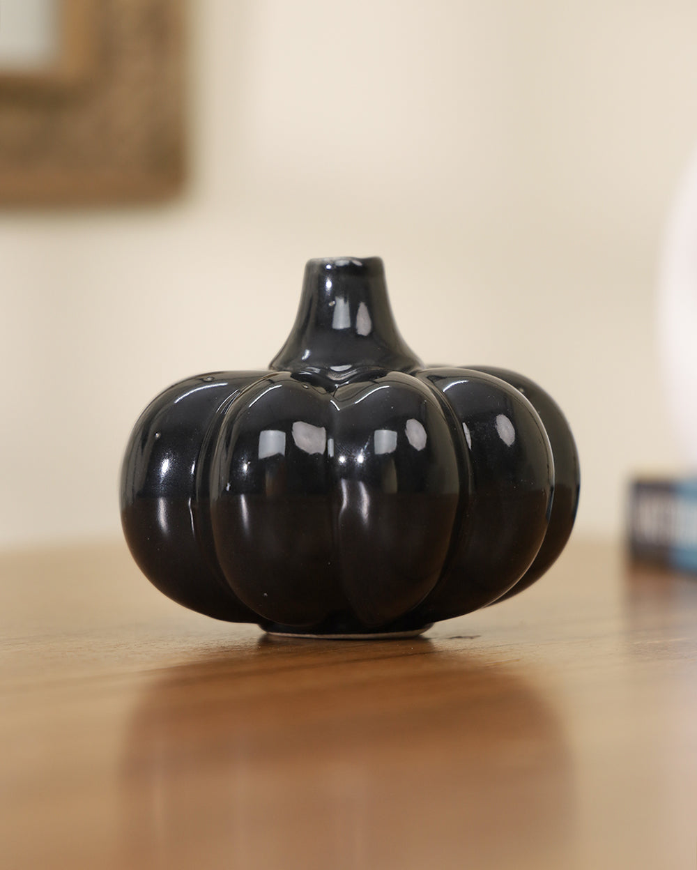 The Pretty Pumpkin vase
