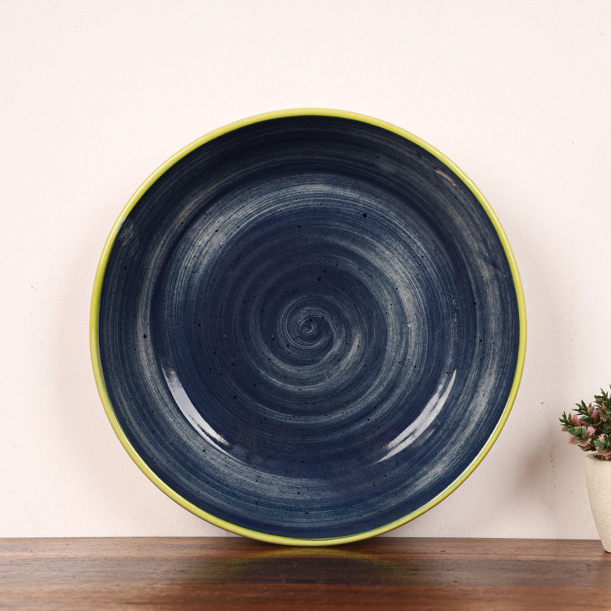 Blue swirl pasta plate