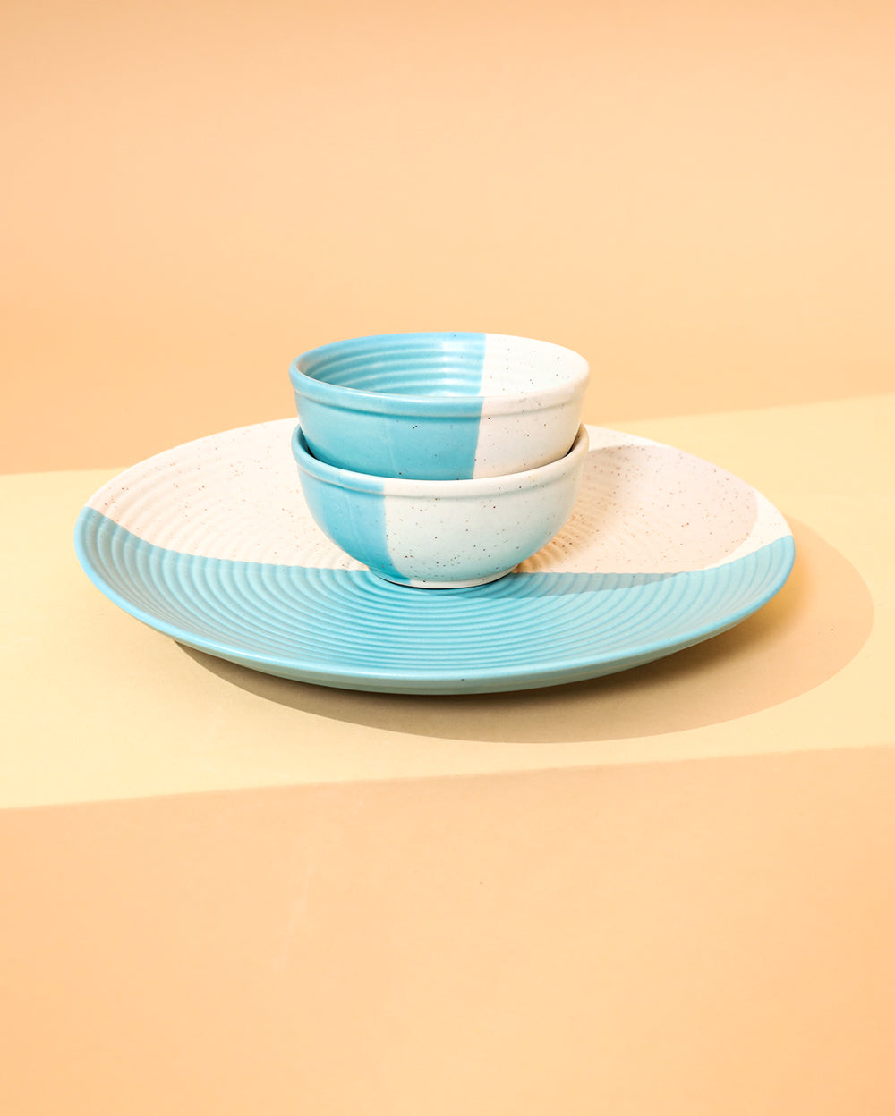 Shaded Ceramic dinner set ( Microwave Safe )