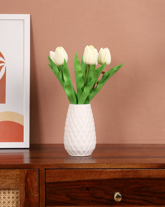Milky tulips