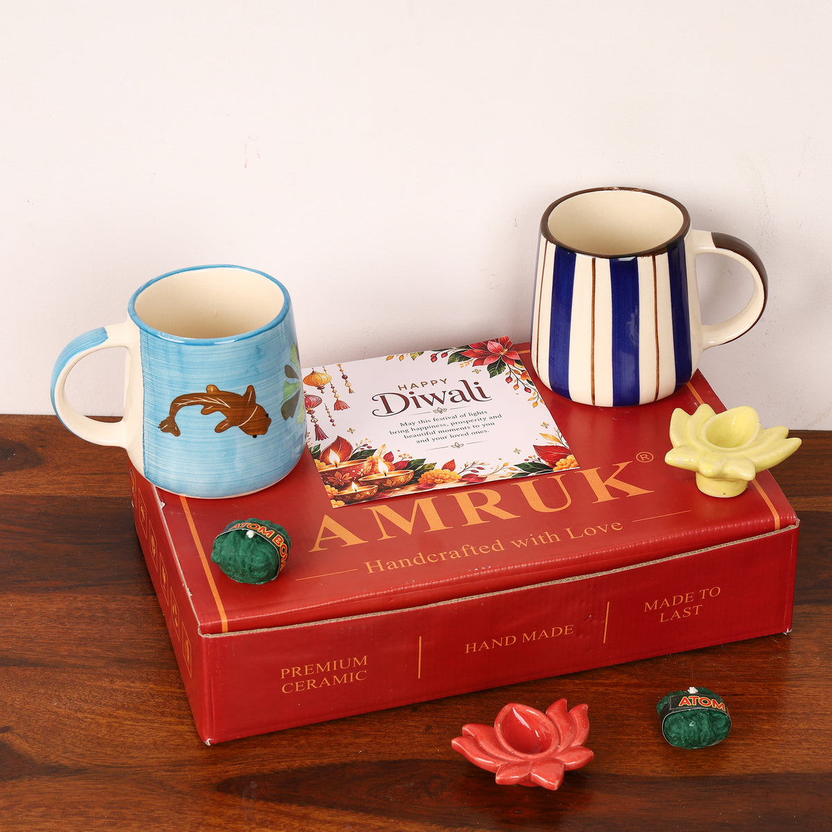 Precious stripe mugs gift set