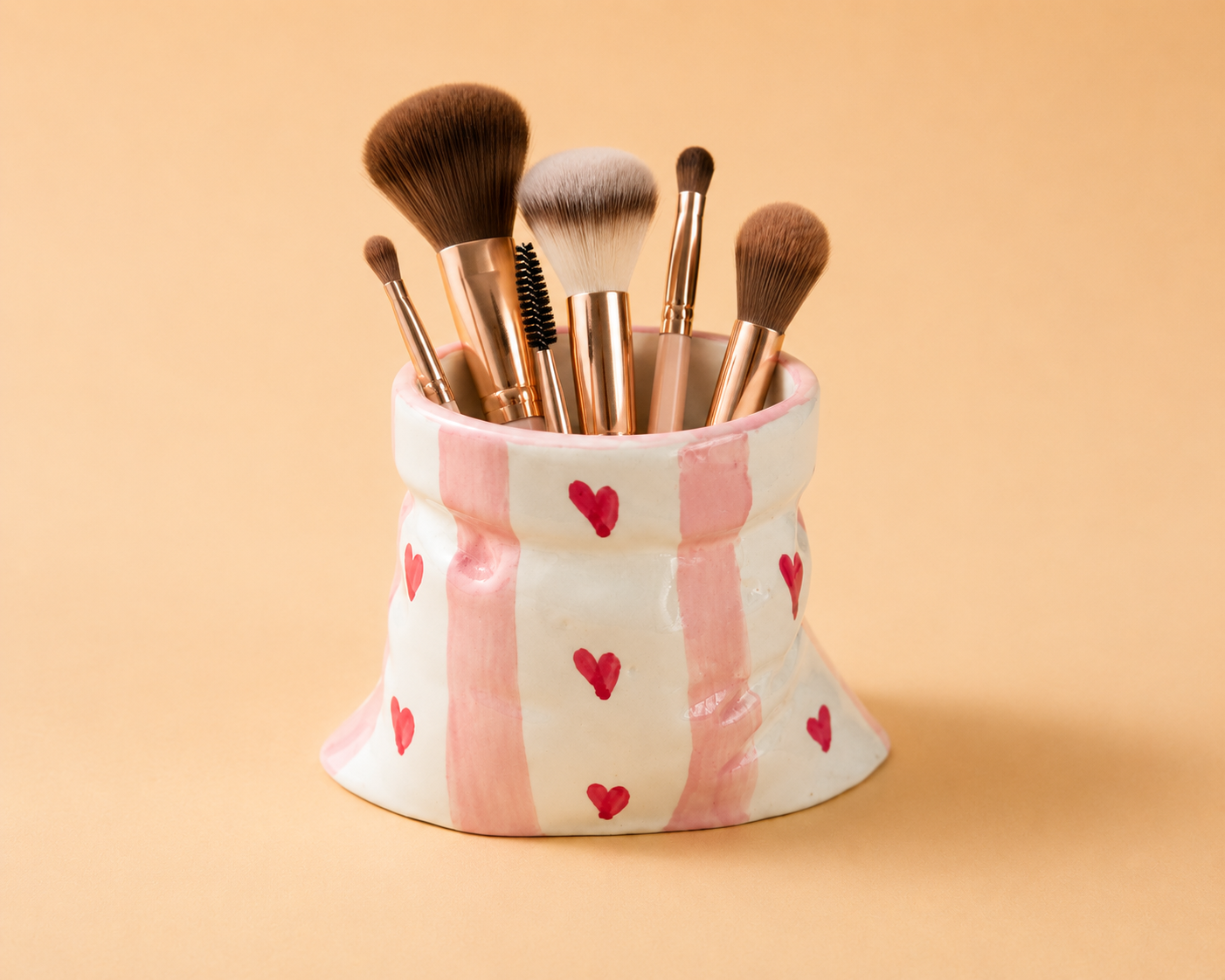 Heart pouch mug