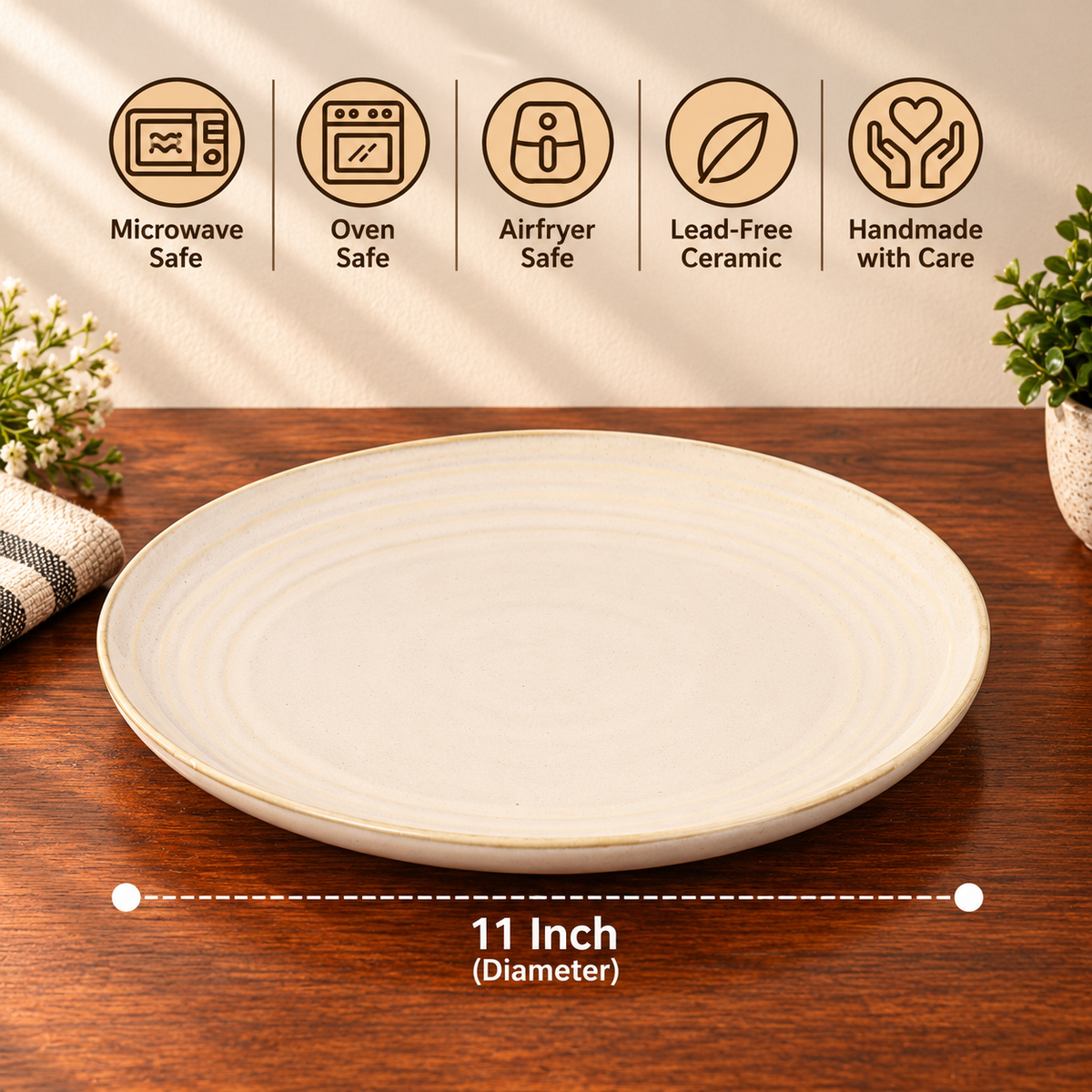 Smooth cream plate