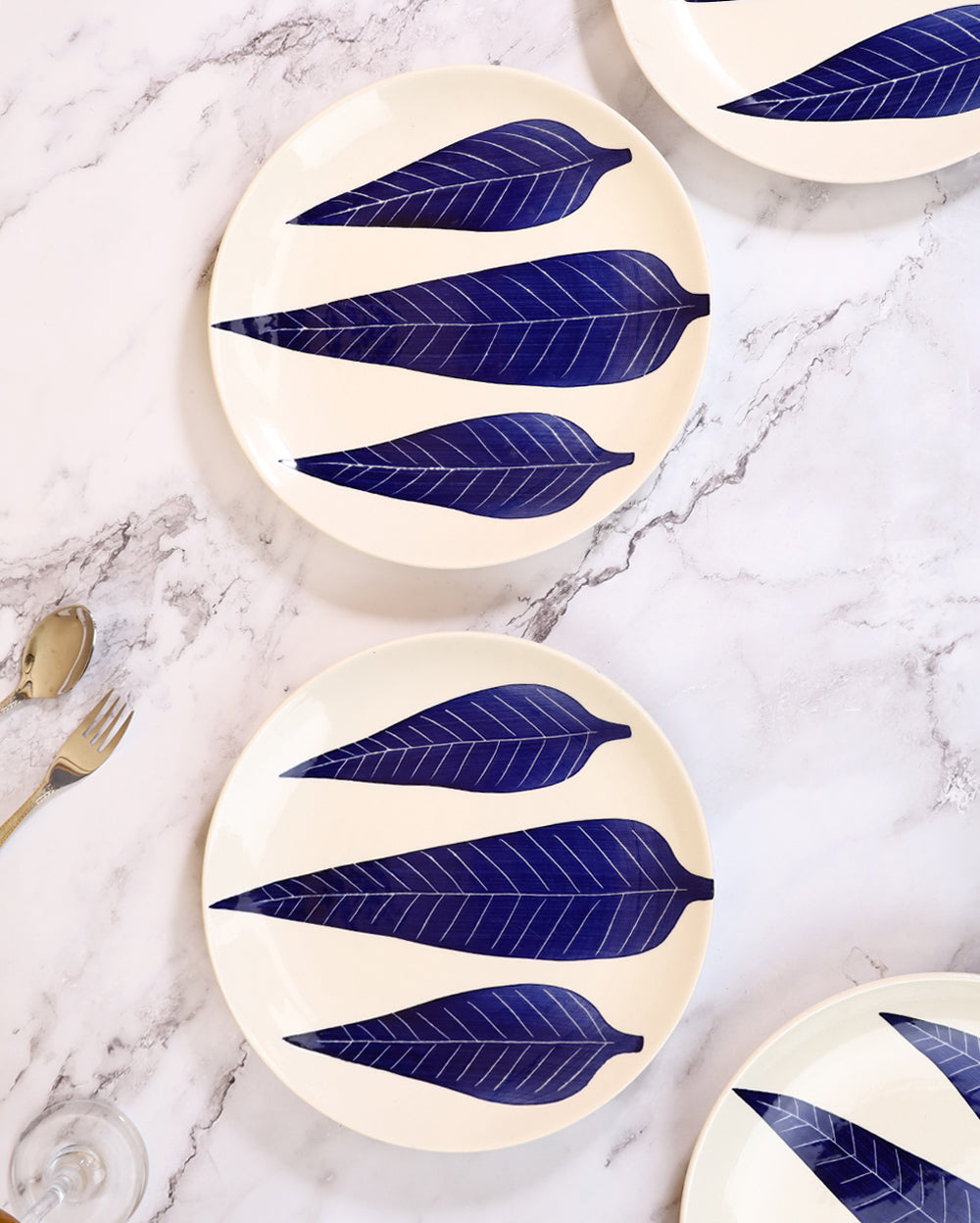 Sapphire Ceramic dinner set ( Microwave Safe )