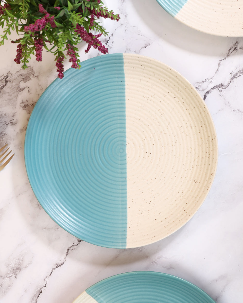 Shaded Ceramic dinner set  ( Microwave Safe )