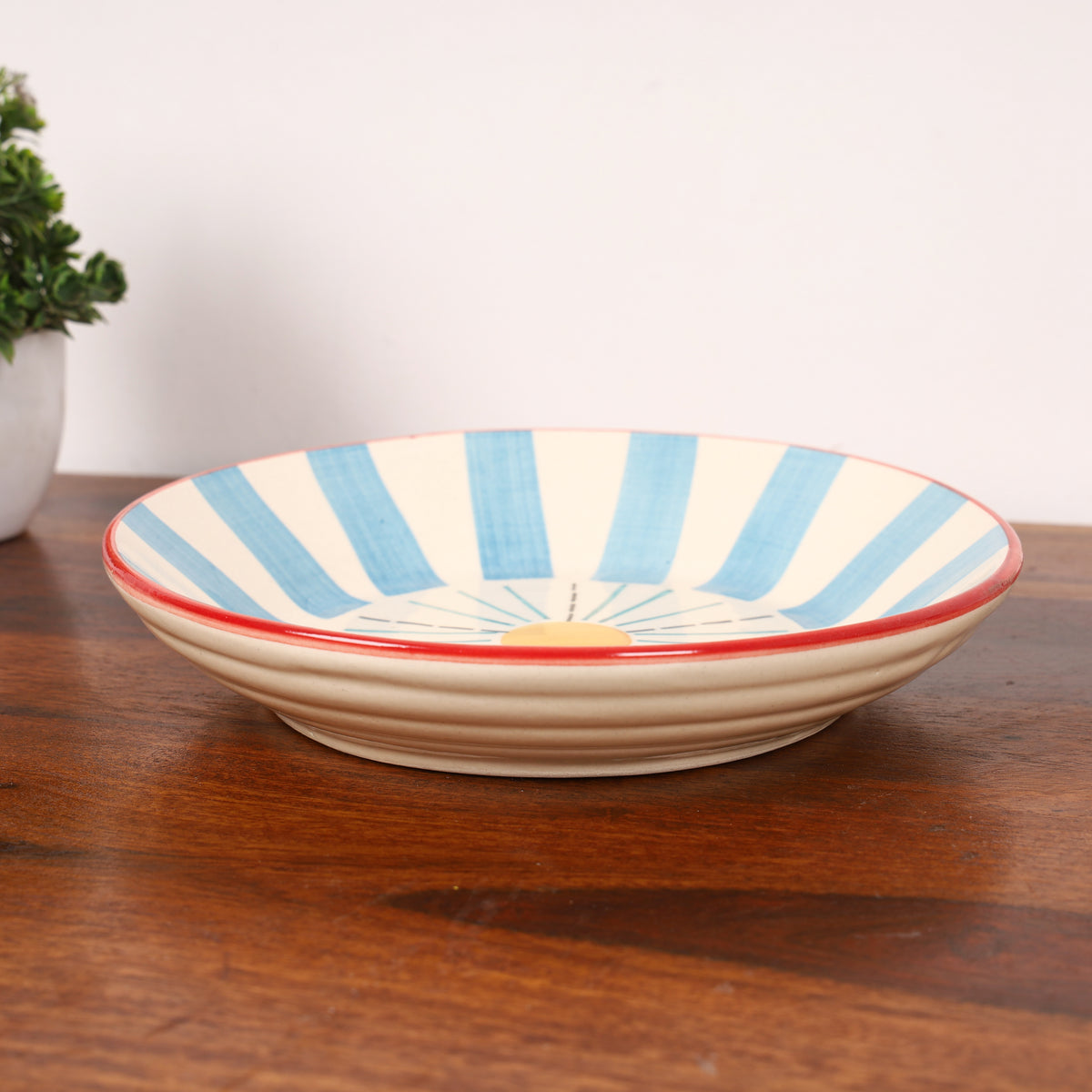 Sunshine pasta plate
