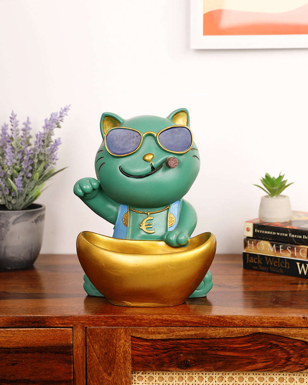 Swaggy kitty cat