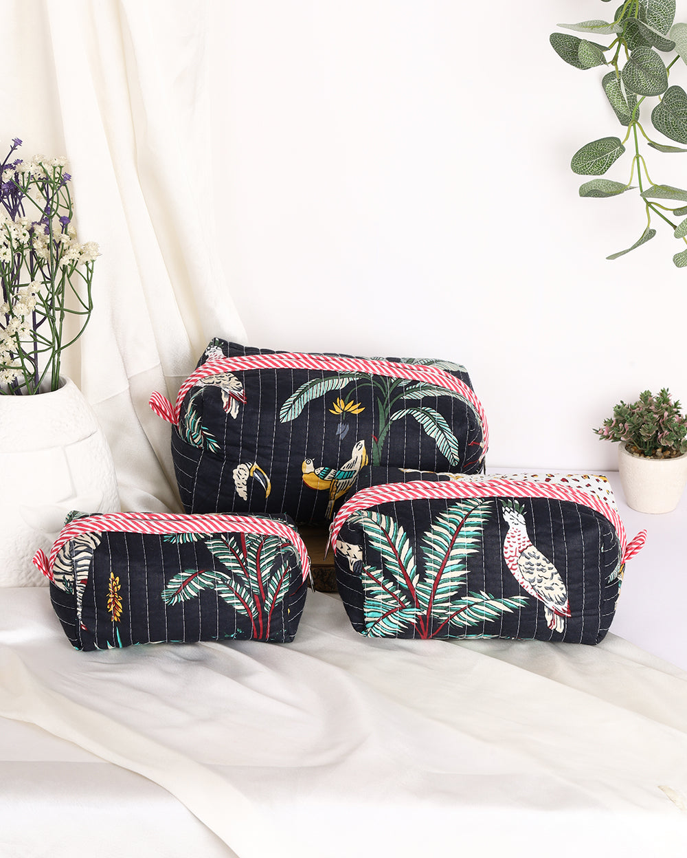 Blue leopard travel pouch (set of 3)