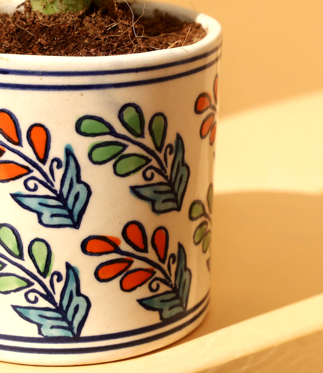 Blossom small round planter ( only Pot )