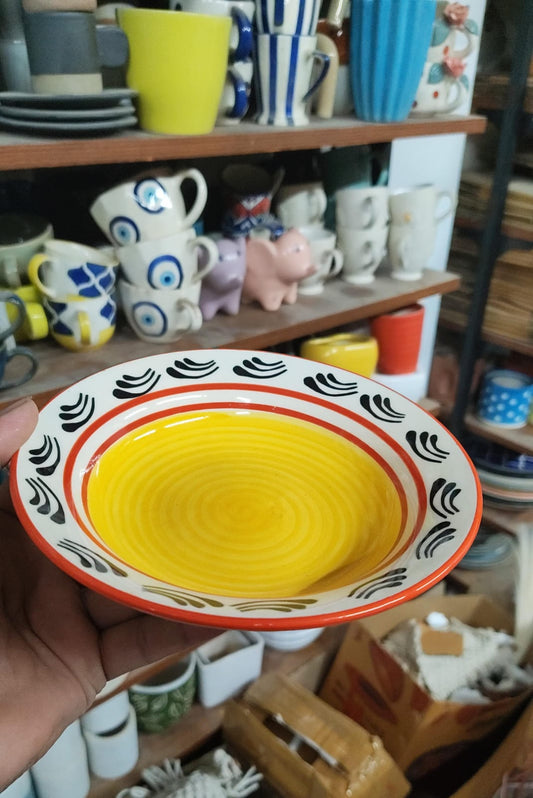 Yellow doi pasta plate 7 inch