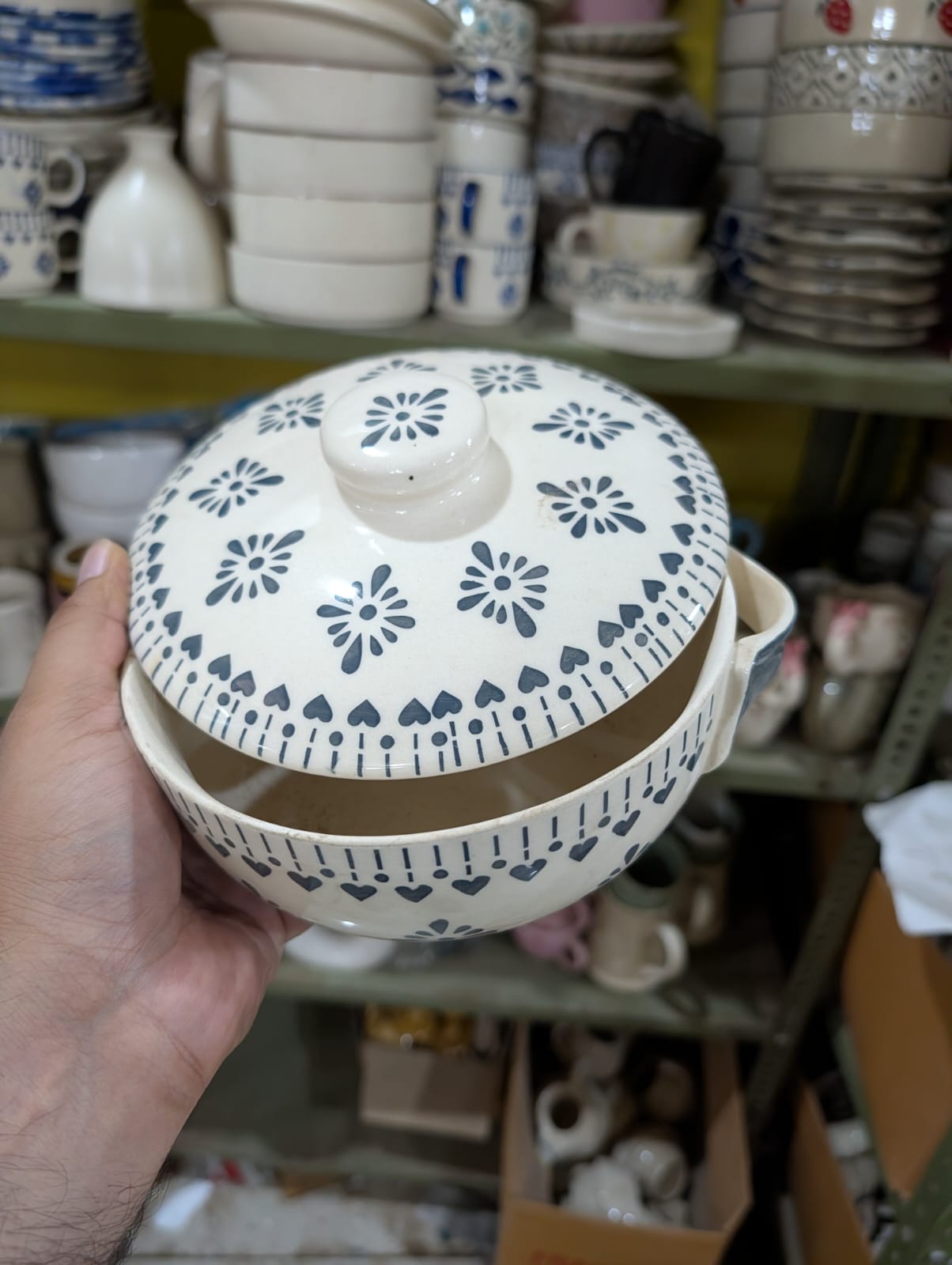 Ceramic Handi 750 ML