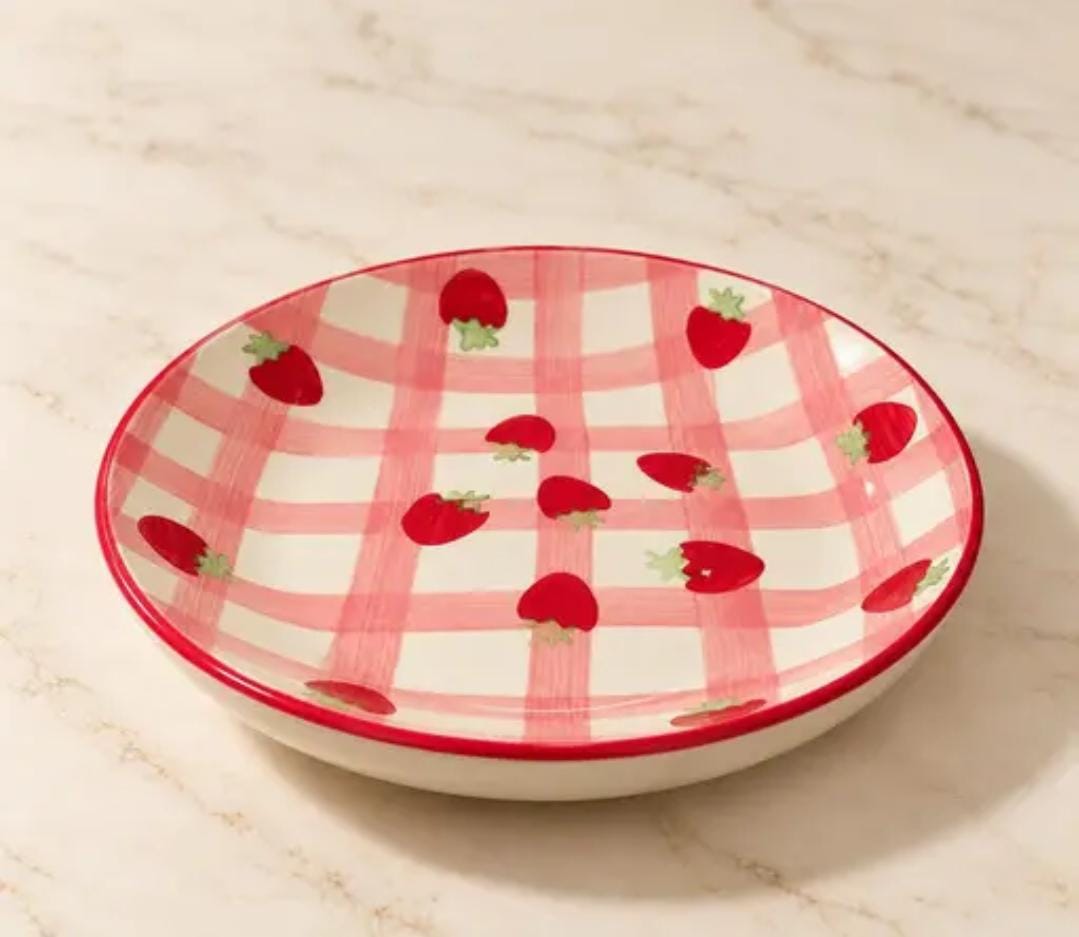 Strawberry pasta plate